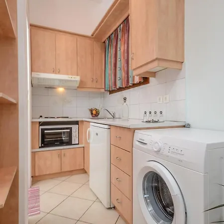 Vaso In Town With Parking Naxos City