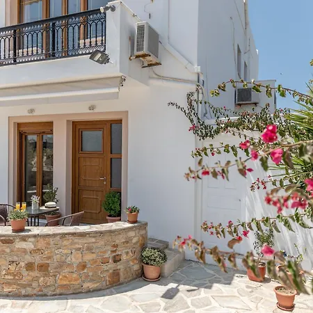 Apartment Vaso & In Naxos Town